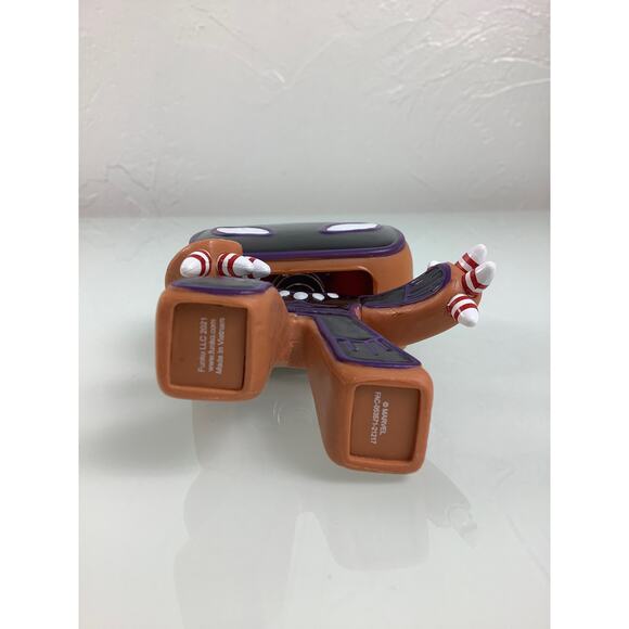 Funko pop Gingerbread Black Panther Vinyl pigure bobblehead 4" EUC - Picture 5 of 8